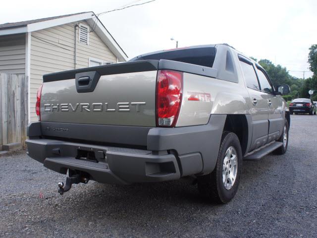 Chevrolet Avalanche 2002 photo 3