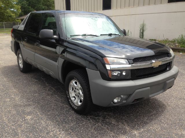 Chevrolet Avalanche 2002 photo 1