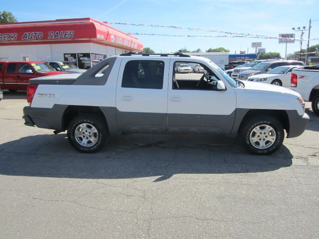 Chevrolet Avalanche 2002 photo 4