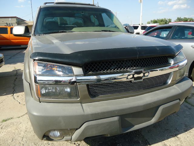 Chevrolet Avalanche 2002 photo 3