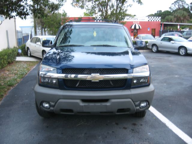 Chevrolet Avalanche 2002 photo 1