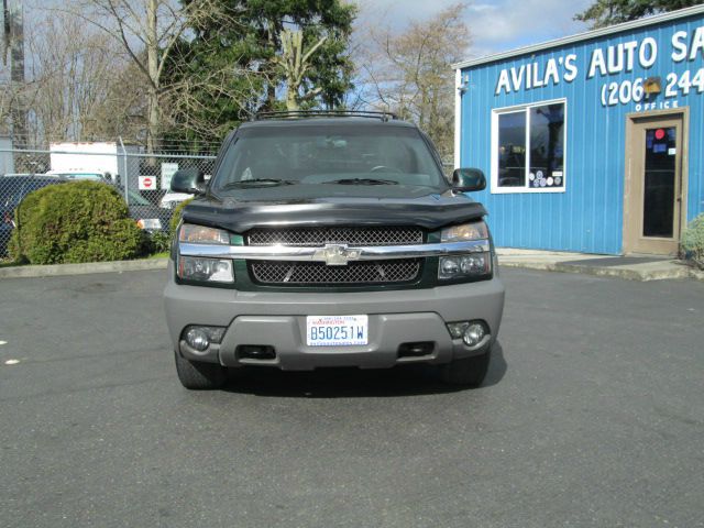 Chevrolet Avalanche C350 4dr Sdn 3.5L Sport RWD Sedan Pickup Truck
