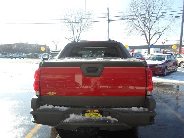 Chevrolet Avalanche 2002 photo 3