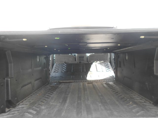 Chevrolet Avalanche 2003 photo 3