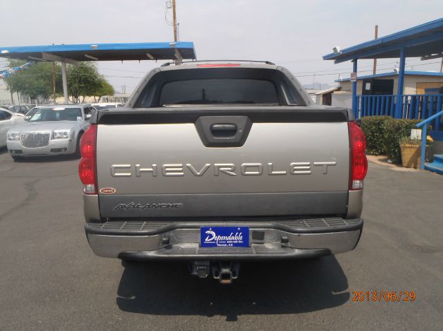 Chevrolet Avalanche 2003 photo 1