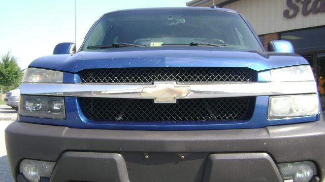 Chevrolet Avalanche C350 4dr Sdn 3.5L Sport RWD Sedan Pickup Truck