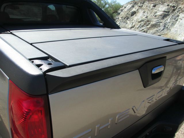 Chevrolet Avalanche 2003 photo 4