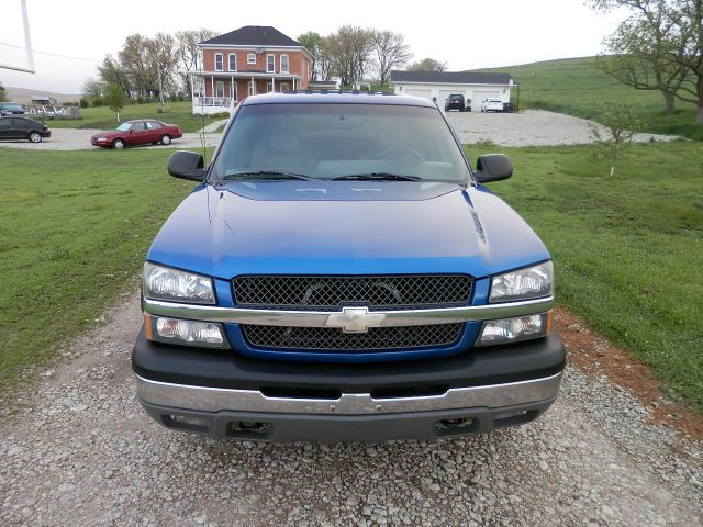Chevrolet Avalanche C350 4dr Sdn 3.5L Sport RWD Sedan Pickup Truck