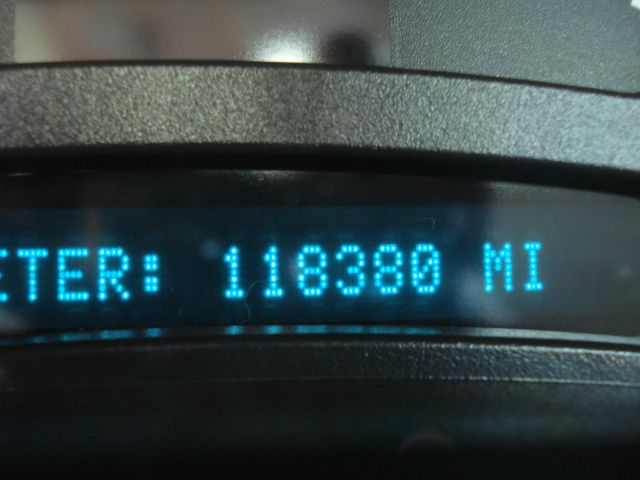 Chevrolet Avalanche 2003 photo 2