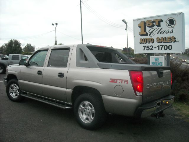 Chevrolet Avalanche 2003 photo 4