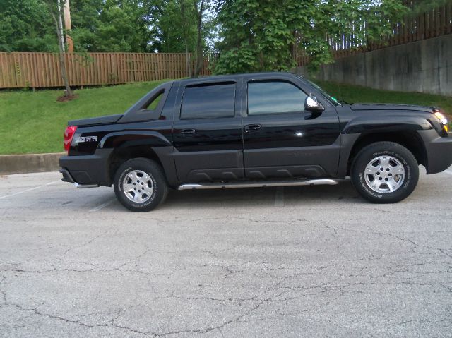Chevrolet Avalanche 2003 photo 4