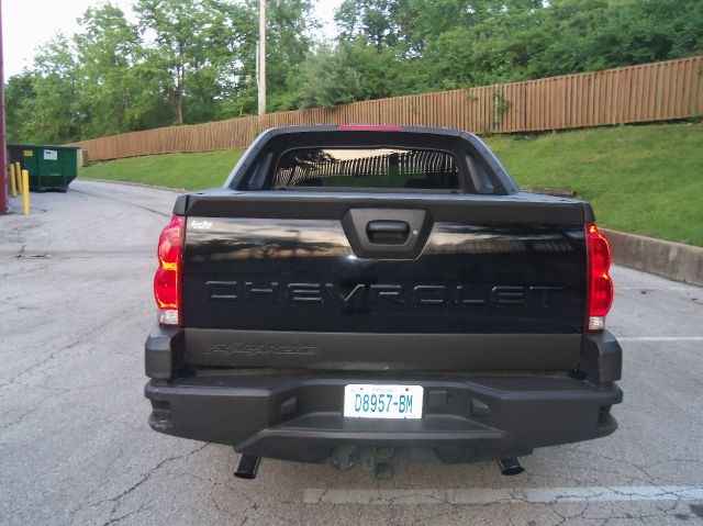 Chevrolet Avalanche 2003 photo 9