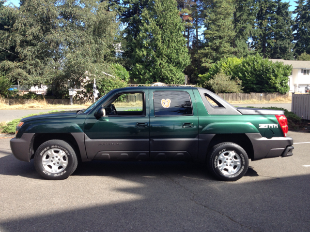Chevrolet Avalanche C350 4dr Sdn 3.5L Sport RWD Sedan Pickup Truck