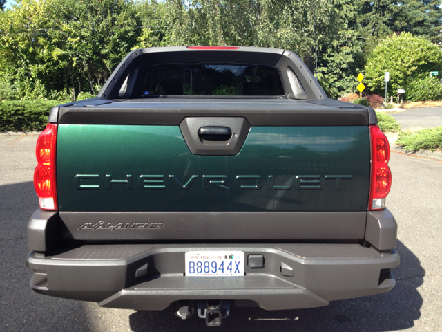 Chevrolet Avalanche 2003 photo 3