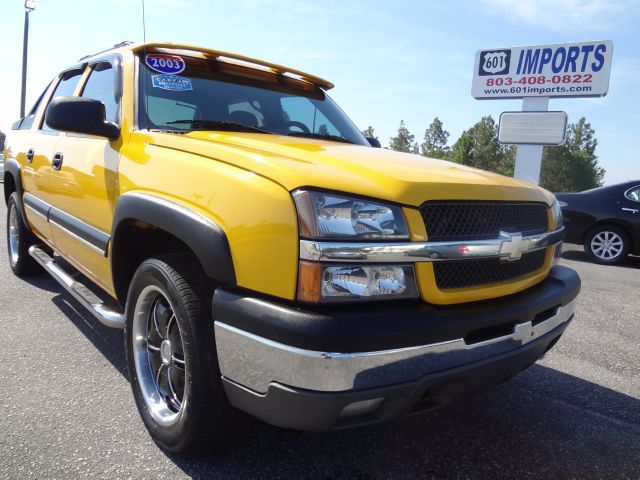 Chevrolet Avalanche 2003 photo 3