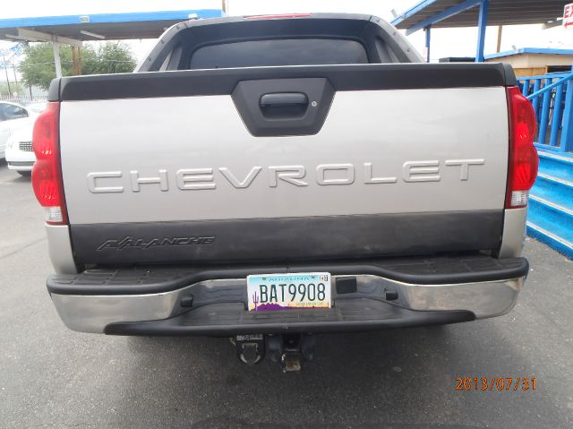 Chevrolet Avalanche C350 4dr Sdn 3.5L Sport RWD Sedan Pickup Truck