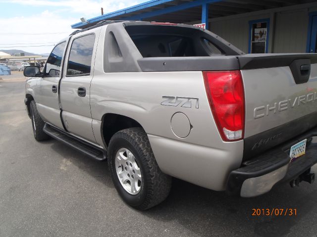 Chevrolet Avalanche 2004 photo 1