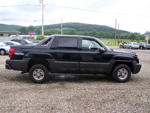 Chevrolet Avalanche 2004 photo 1