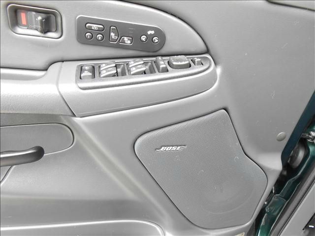 Chevrolet Avalanche C350 4dr Sdn 3.5L Sport RWD Sedan Pickup Truck