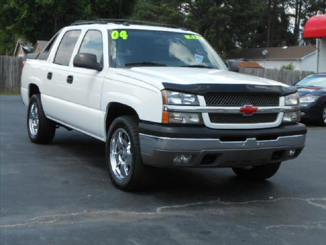 Chevrolet Avalanche 2004 photo 2