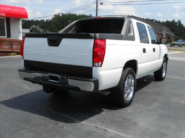 Chevrolet Avalanche 2004 photo 4