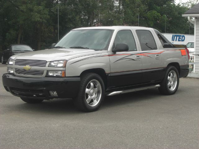 Chevrolet Avalanche 2004 photo 2