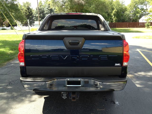 Chevrolet Avalanche 2004 photo 1