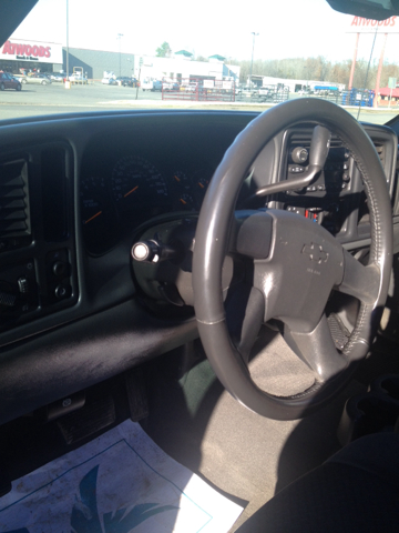 Chevrolet Avalanche 2004 photo 2