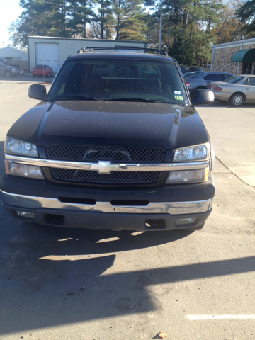 Chevrolet Avalanche 2004 photo 3