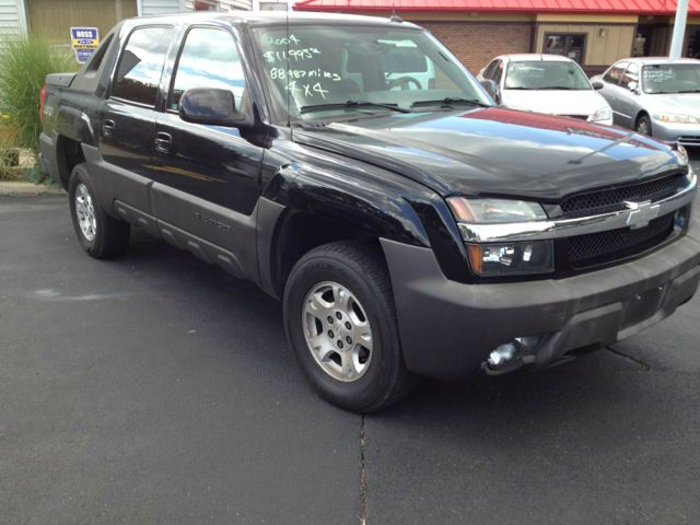 Chevrolet Avalanche 2004 photo 3
