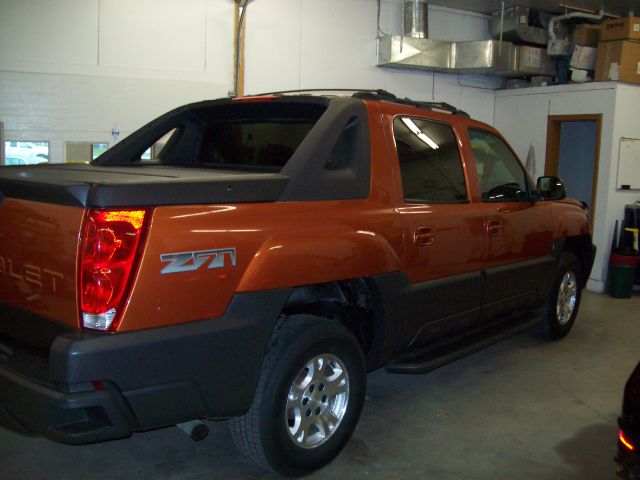 Chevrolet Avalanche 2004 photo 3