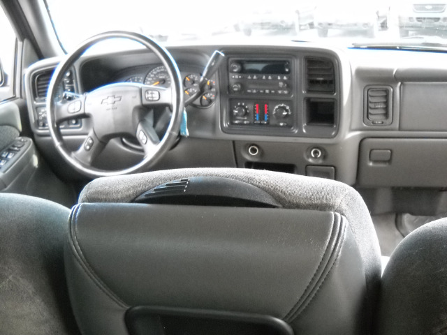 Chevrolet Avalanche 2004 photo 3