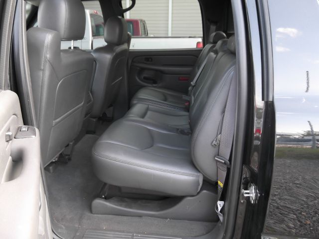 Chevrolet Avalanche 2004 photo 1