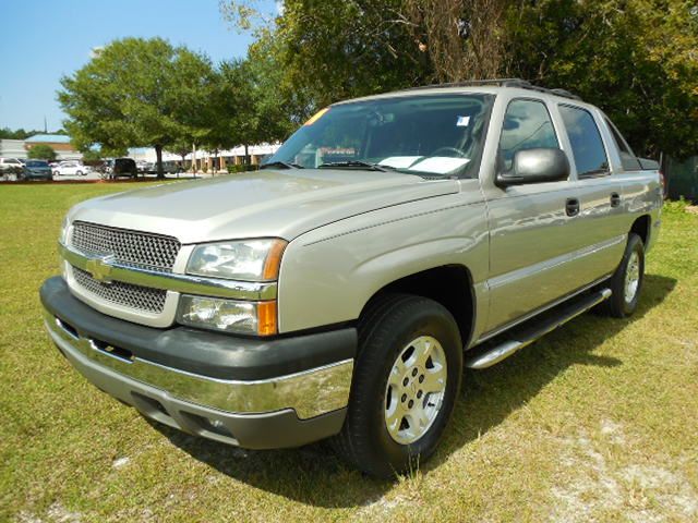 Chevrolet Avalanche C350 4dr Sdn 3.5L Sport RWD Sedan Pickup Truck