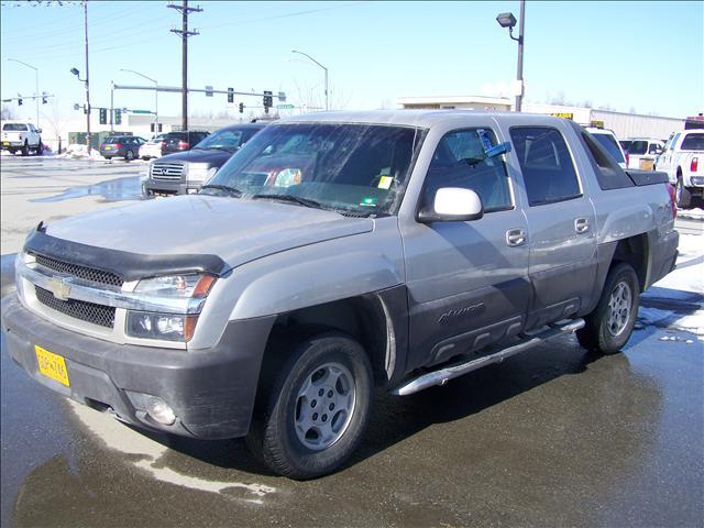 Chevrolet Avalanche Base Pickup