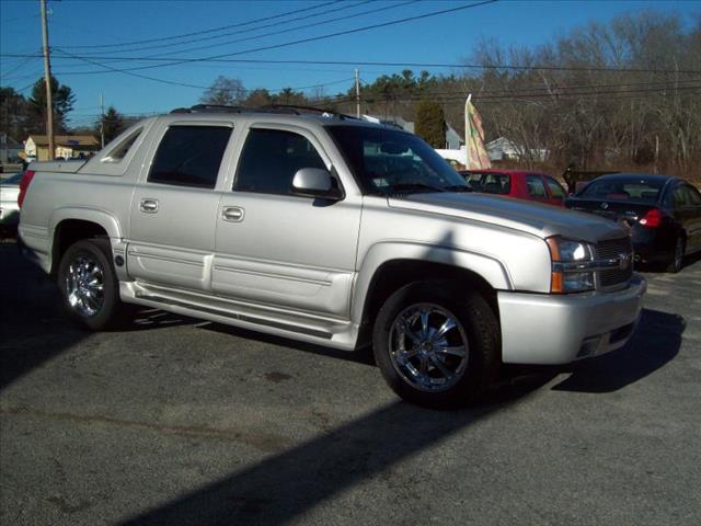Chevrolet Avalanche 2004 photo 2