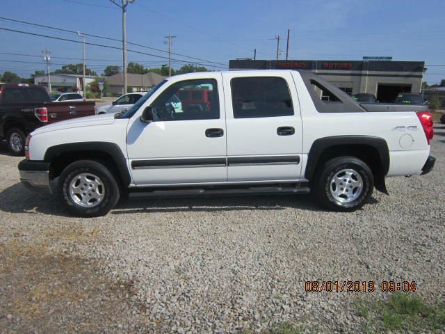 Chevrolet Avalanche 2004 photo 3