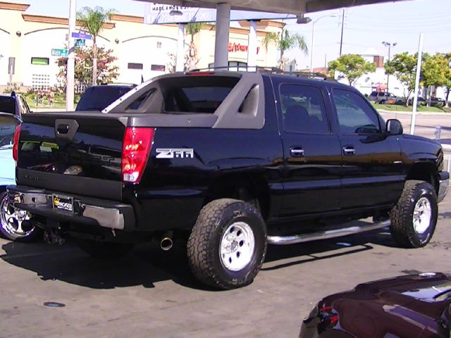 Chevrolet Avalanche 2004 photo 1