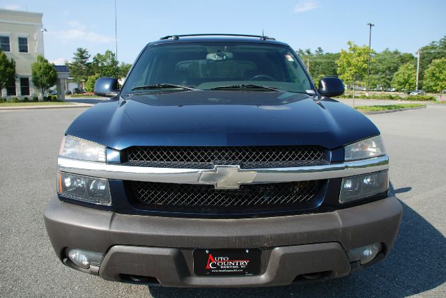 Chevrolet Avalanche 2004 photo 3