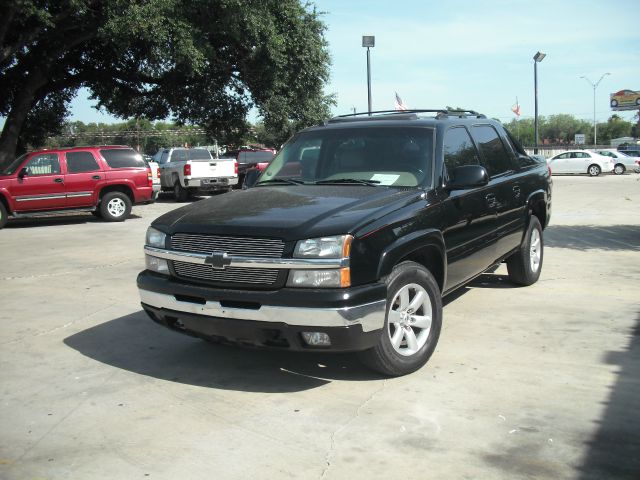 Chevrolet Avalanche 2004 photo 4