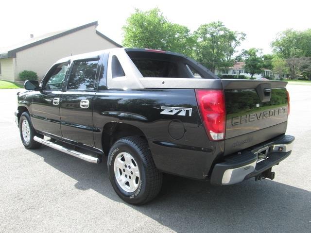 Chevrolet Avalanche 2004 photo 3