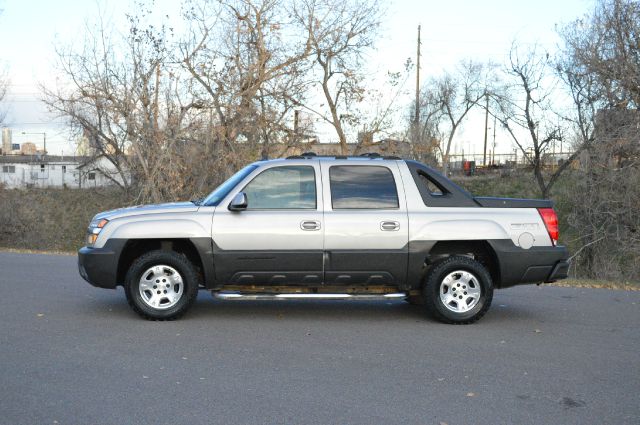 Chevrolet Avalanche 2004 photo 2