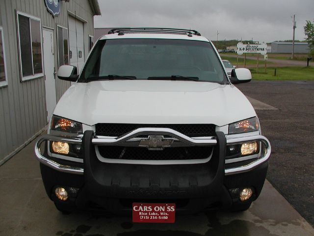 Chevrolet Avalanche 2005 photo 3