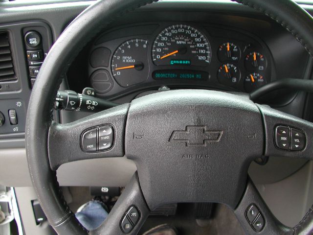 Chevrolet Avalanche 2005 photo 6