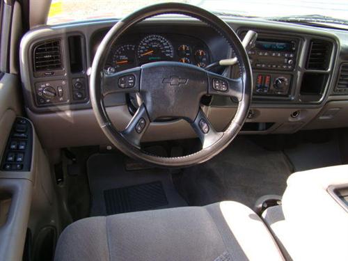 Chevrolet Avalanche 2005 photo 2