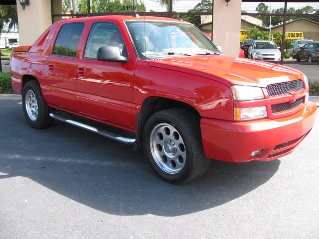 Chevrolet Avalanche SLT Reg. Cab 4x4 Pickup Truck