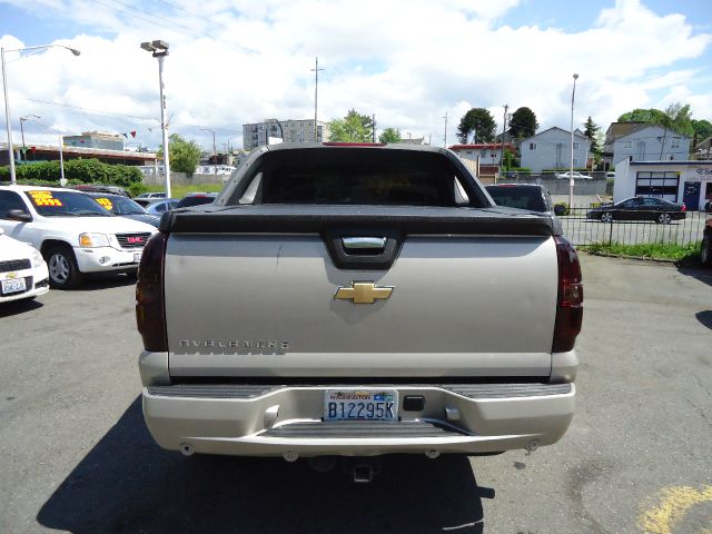 Chevrolet Avalanche 2005 photo 1