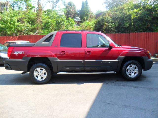 Chevrolet Avalanche 2005 photo 1