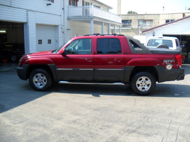 Chevrolet Avalanche 2005 photo 2