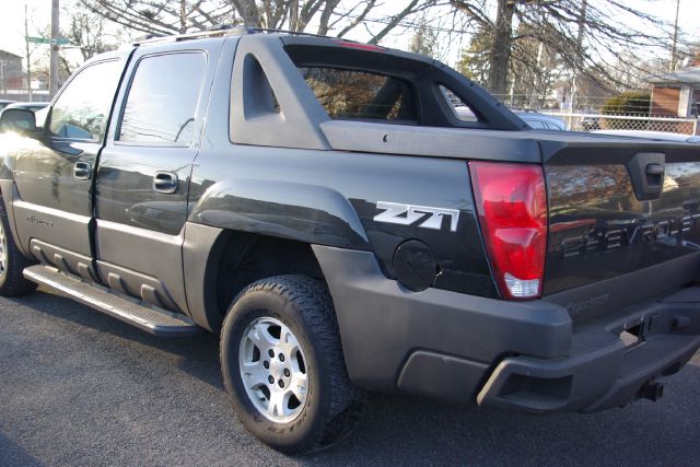 Chevrolet Avalanche 2006 photo 3